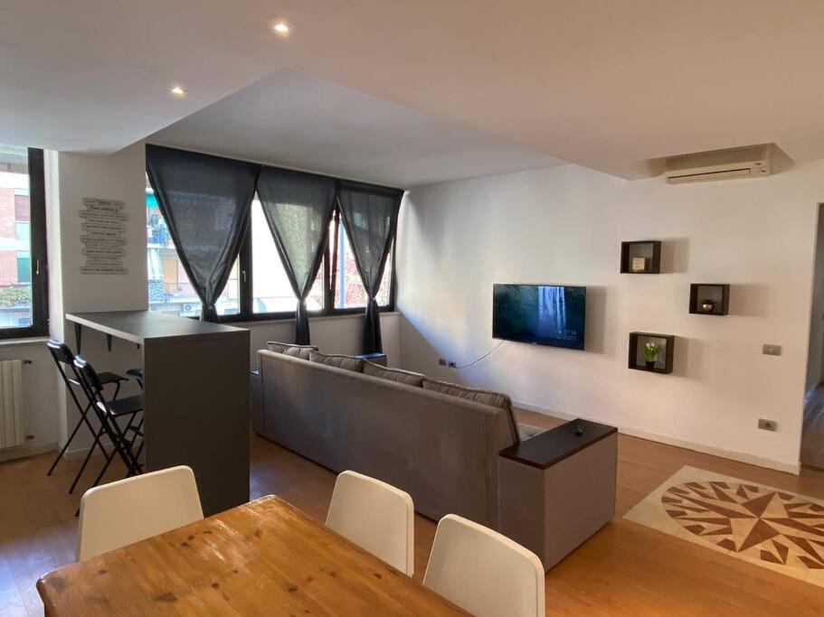 Roel Apartments Верона Экстерьер фото